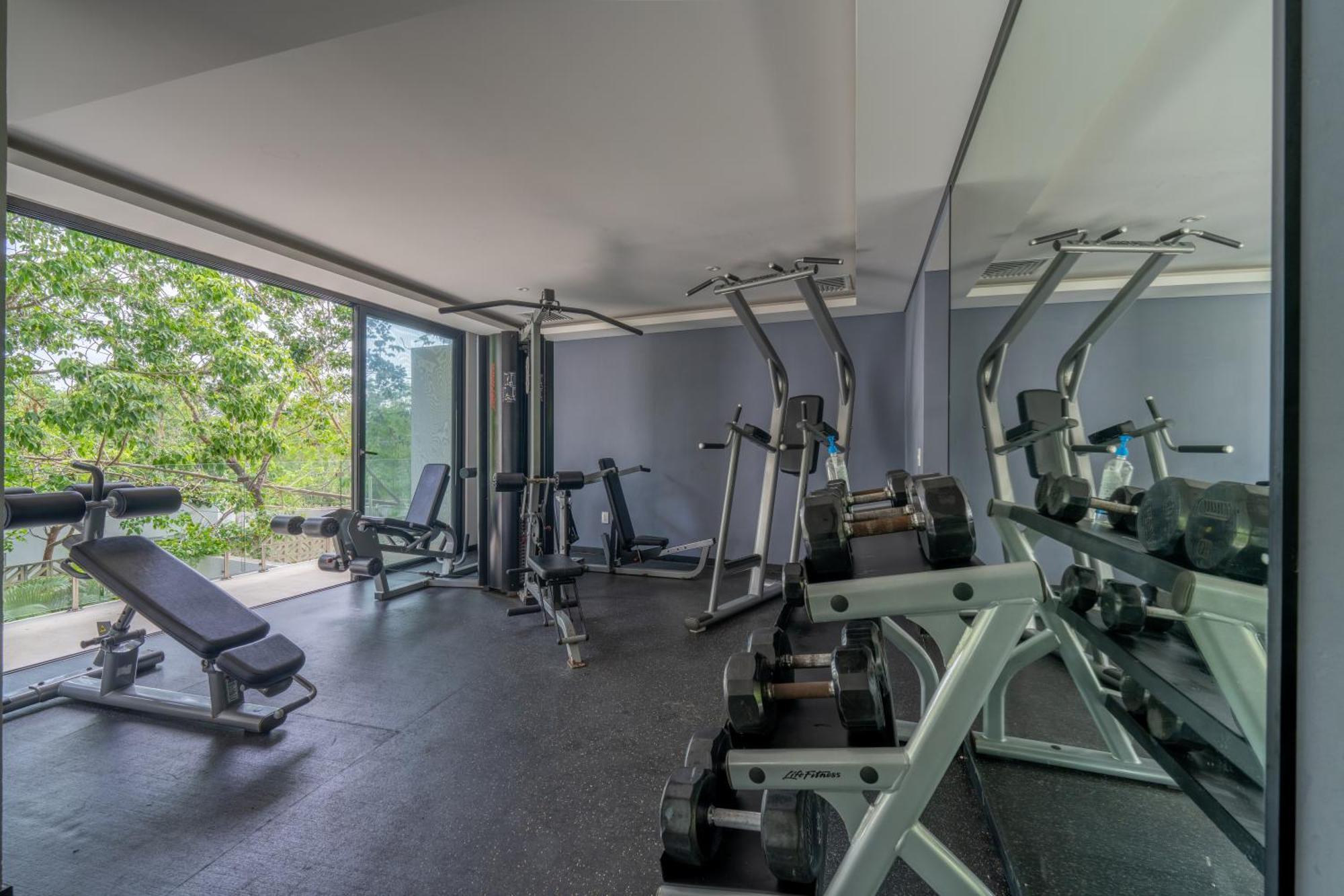 Tropical Jungle At Lagunas - Panoramic Pool & Gym Apartment